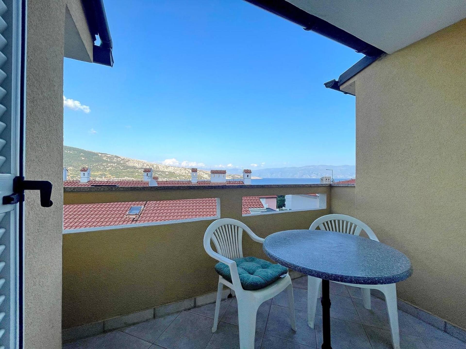 Apartments Capic Z Baška Exterior foto
