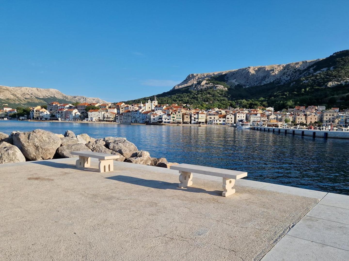 Apartments Capic Z Baška Exterior foto